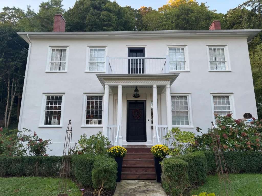 Niagara Homeowners Trust Tresham Painting